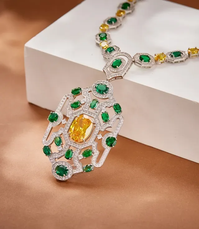 Emerald and Yellow Sapphire Gem-Set Pendant Necklace 5