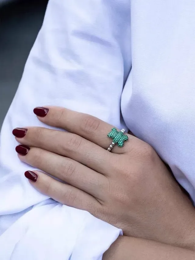 Emerald-Cut Green Gemstone Pavé Ring 2