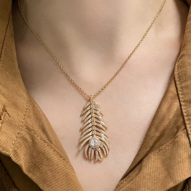 Feather Motif Pavé-Set Silver-Tone Jewelry Set Necklaces 3