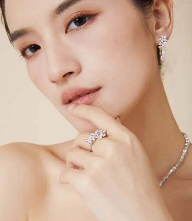 Floral Cluster Marquise-Cut Crystal Silver-Tone Ring 5