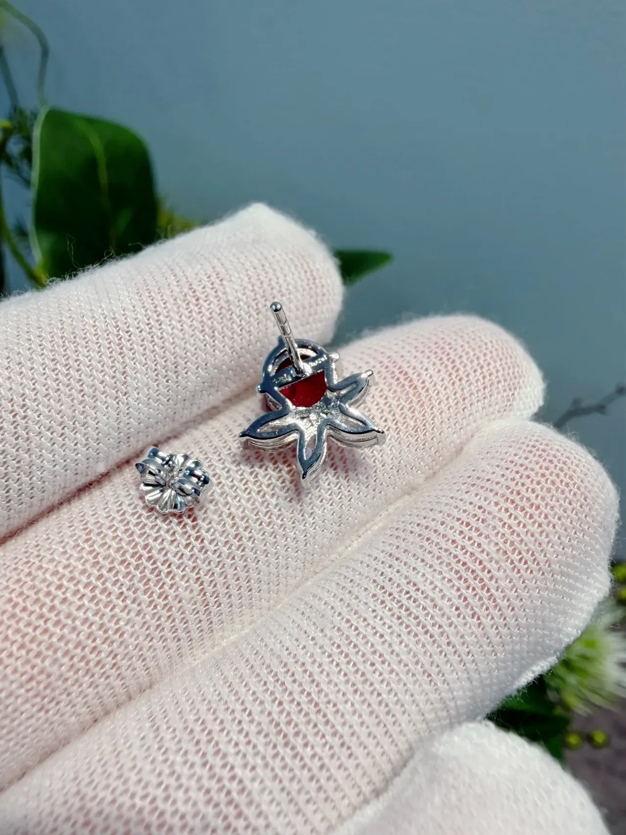 Floral Motif Round Red and Marquise Clear Stone Stud Earrings 2