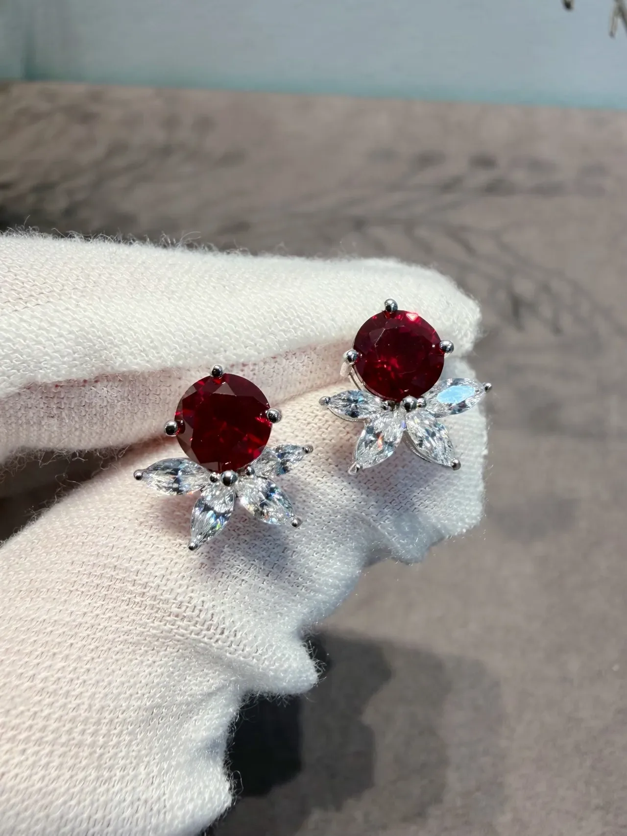 Floral Motif Round Red and Marquise Clear Stone Stud Earrings 6