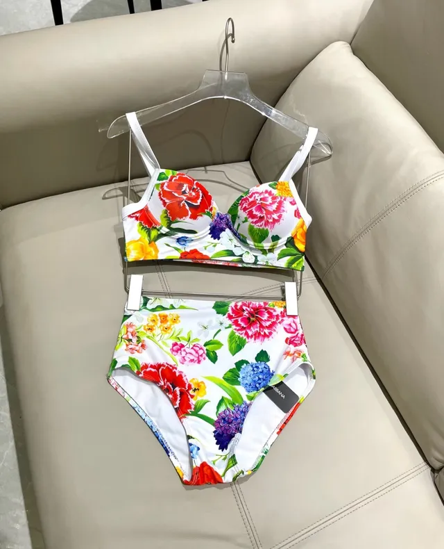Impressão floral decote halter cintura alta biquíni de duas peças 4