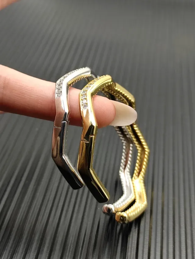 Gold and Silver Zigzag Pavé Rope-Edge Open Rings 5