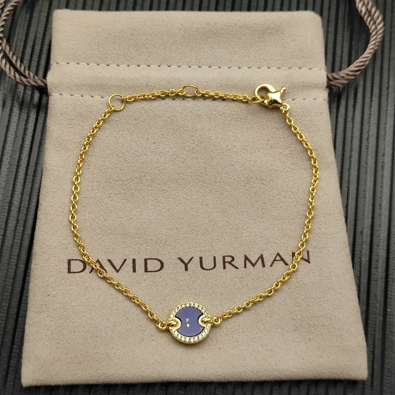 Gold Blue Chain Circular Lapis Lazuli Cabochon Bracelet 8