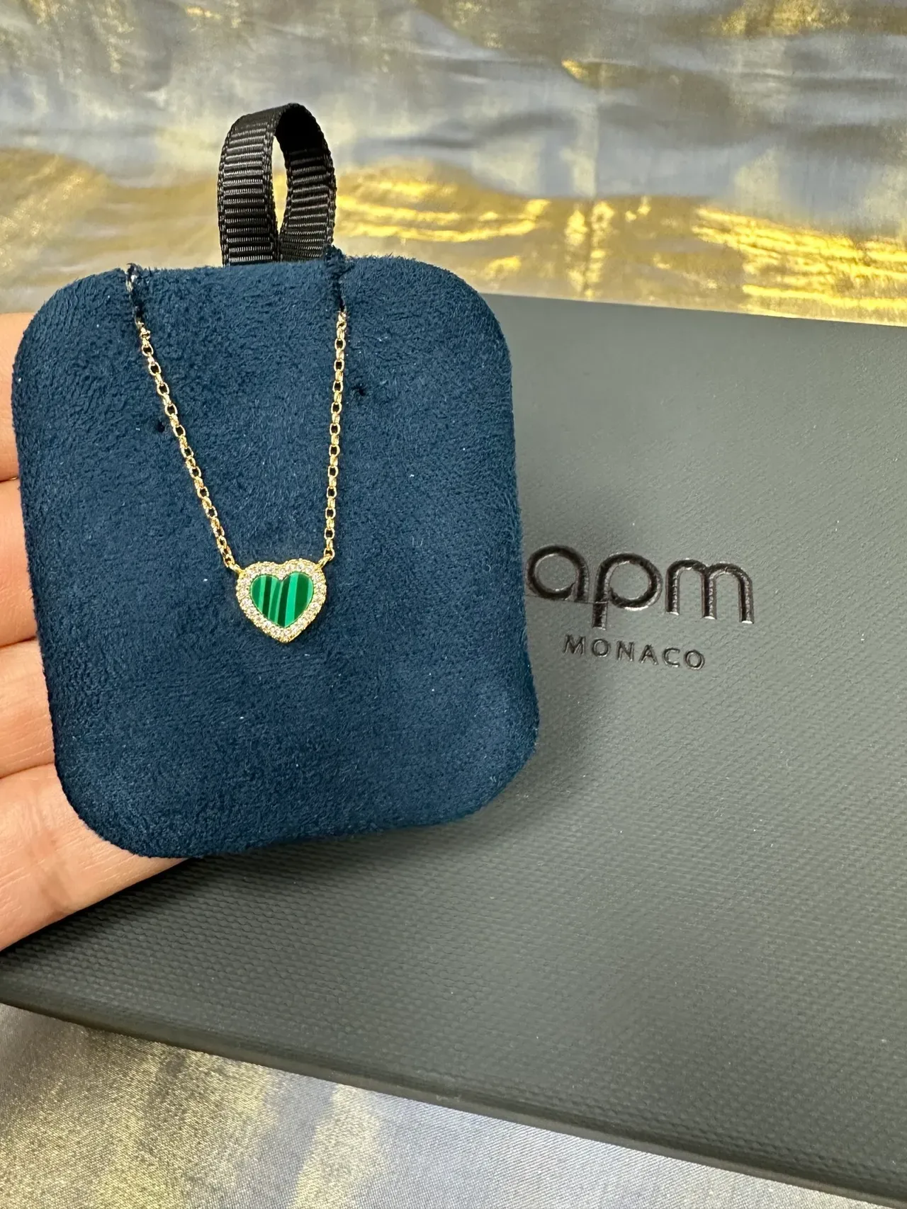 Gold Green Heart-Shaped Pendant Pavé-Set Border Necklace 5