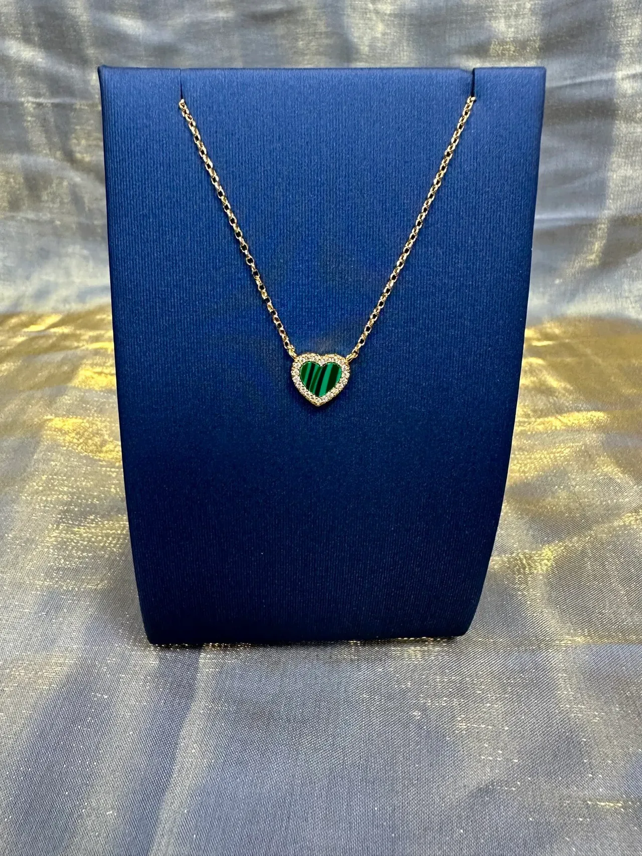 Gold Green Heart-Shaped Pendant Pavé-Set Border Necklace 6