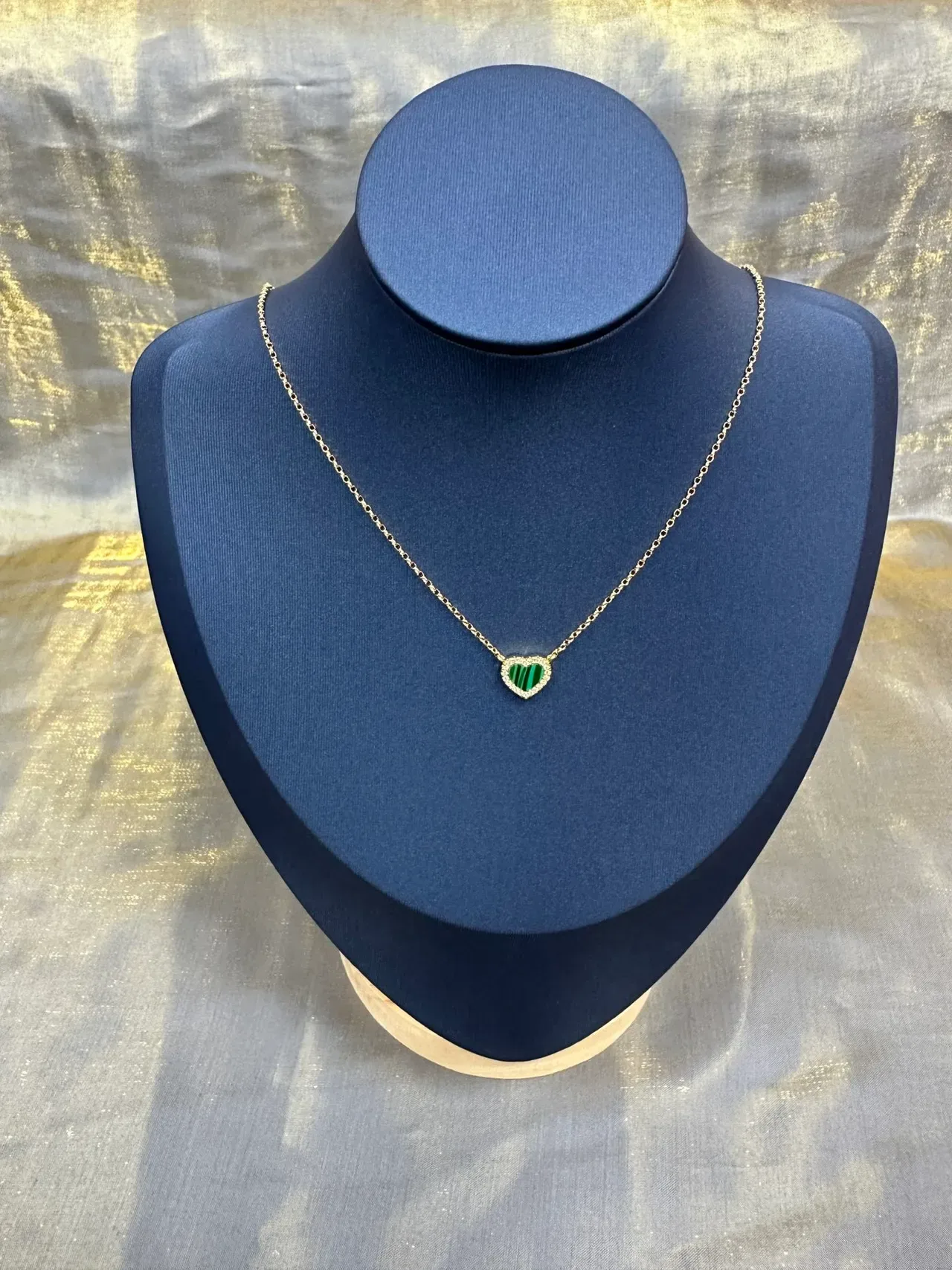 Gold Green Heart-Shaped Pendant Pavé-Set Border Necklace 9