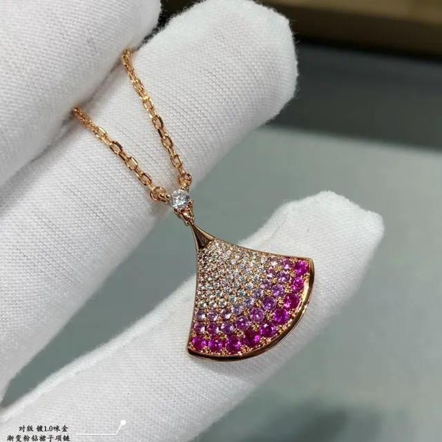 Gold Pink Fan-Shaped Pendant Gradient Stones Necklace 8