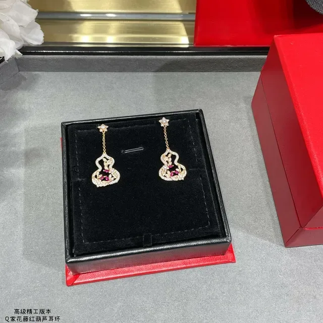 Gold Red Filigree Gourd-Shaped Pendant Earrings 5
