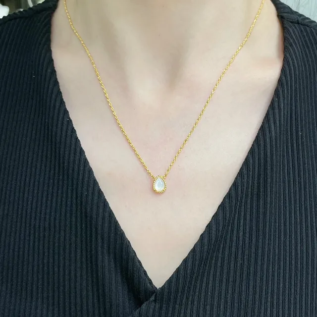 Gold Rope Chain Teardrop Malachite Pendant Necklace 9