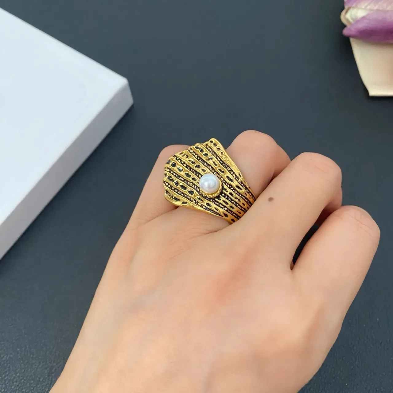 Gold Textured Shell-Inspired Band Single Pearl Accent Ring 2