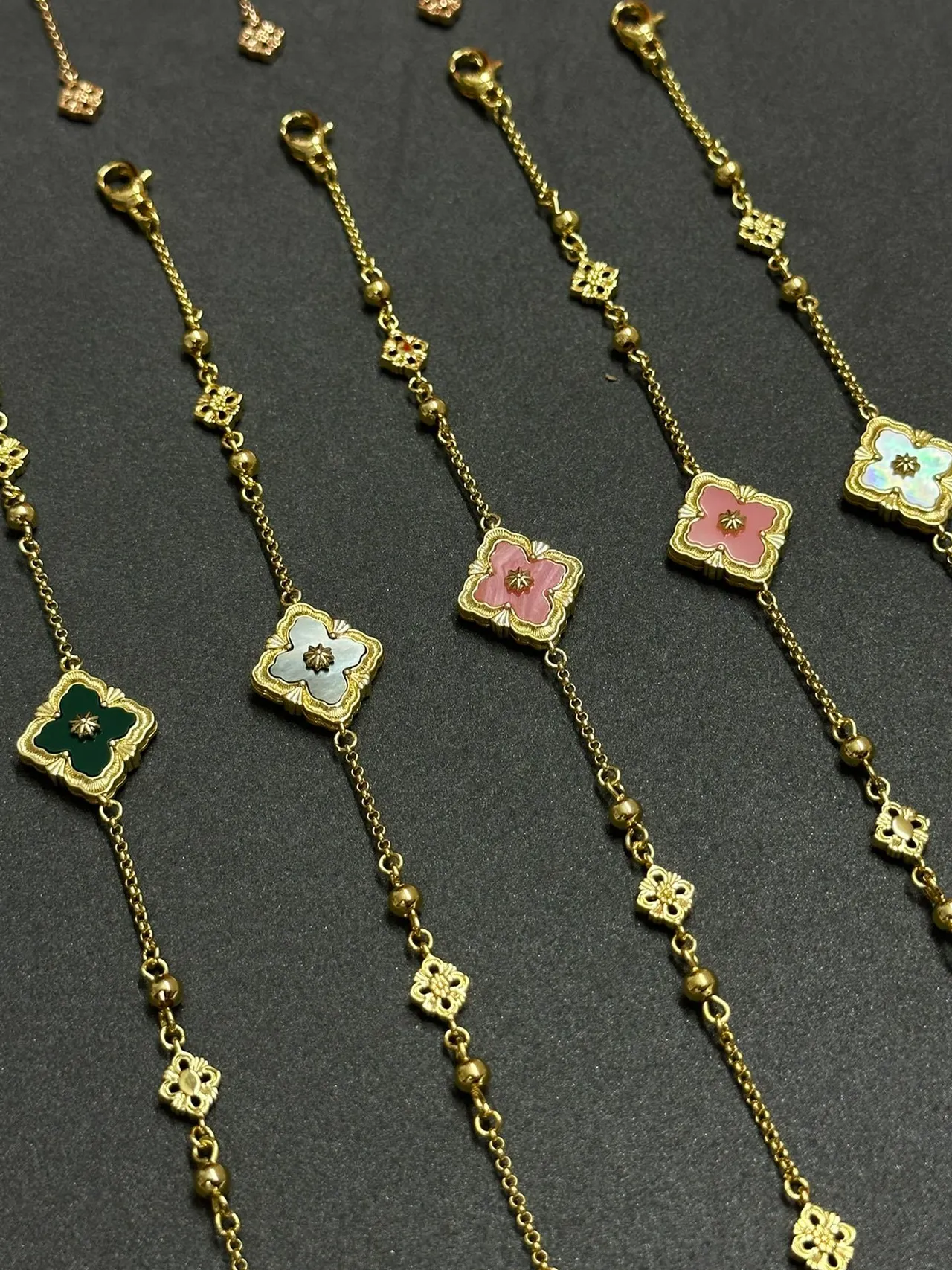 Gold-Tone Enamel Quatrefoil Motif Chain Bracelets 3