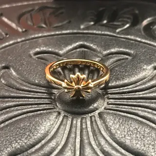 Gold-Tone Floral Motif Engraved Band Ring