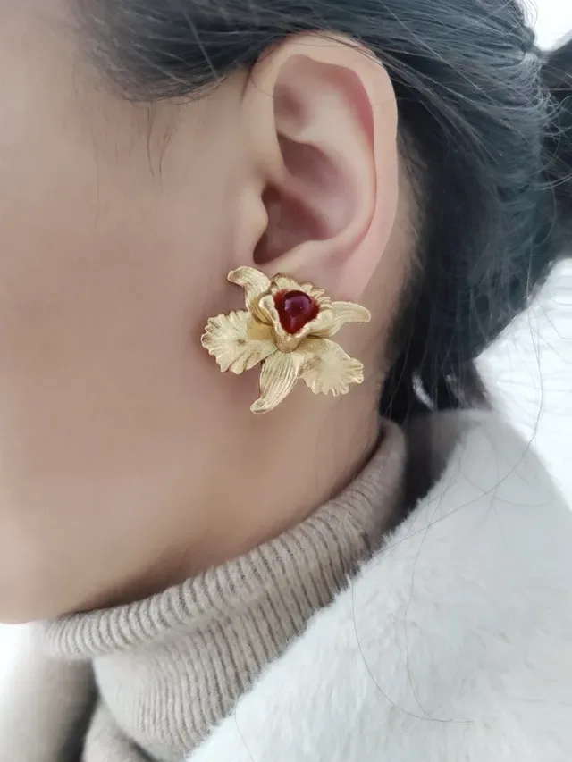 Gold-Tone Floral Red Cabochon Earrings 2