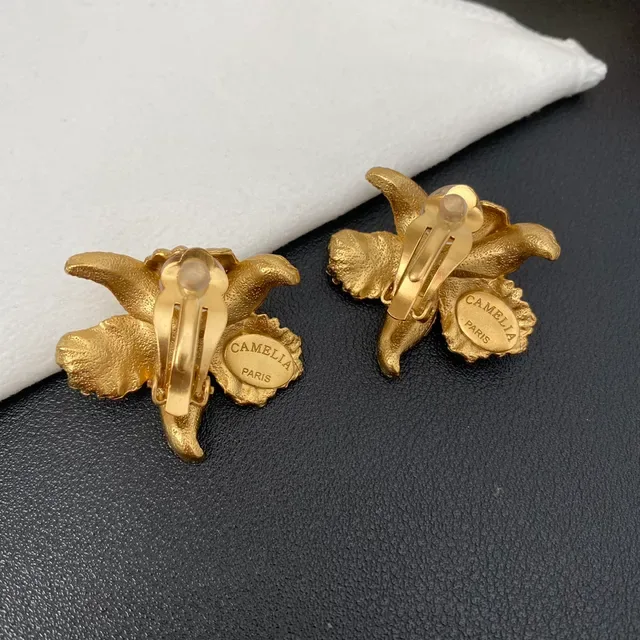 Gold-Tone Floral Red Cabochon Earrings 5
