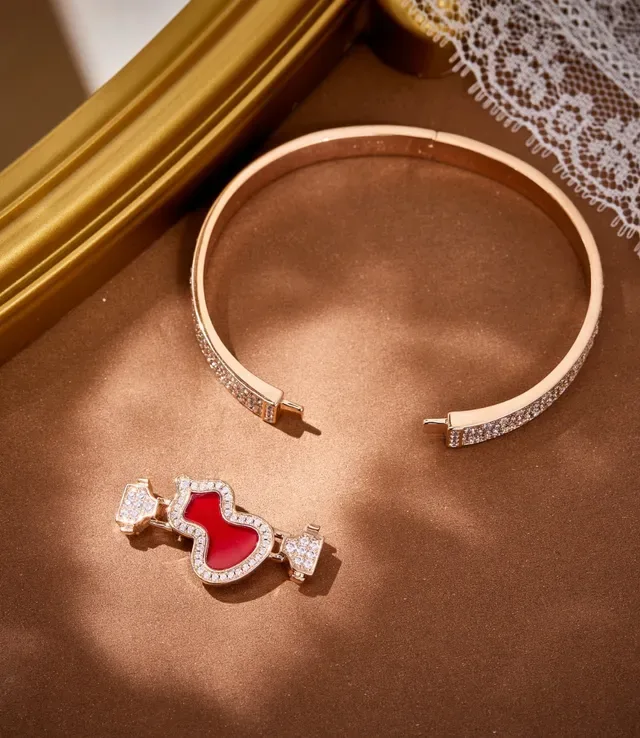 Gold-Tone Pavé-Set Enamel Heart Hinged Bangle Bracelet 3