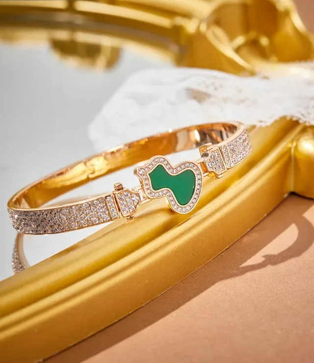 Gold-Tone Pavé-Set Enamel Heart Hinged Bangle Bracelet 7