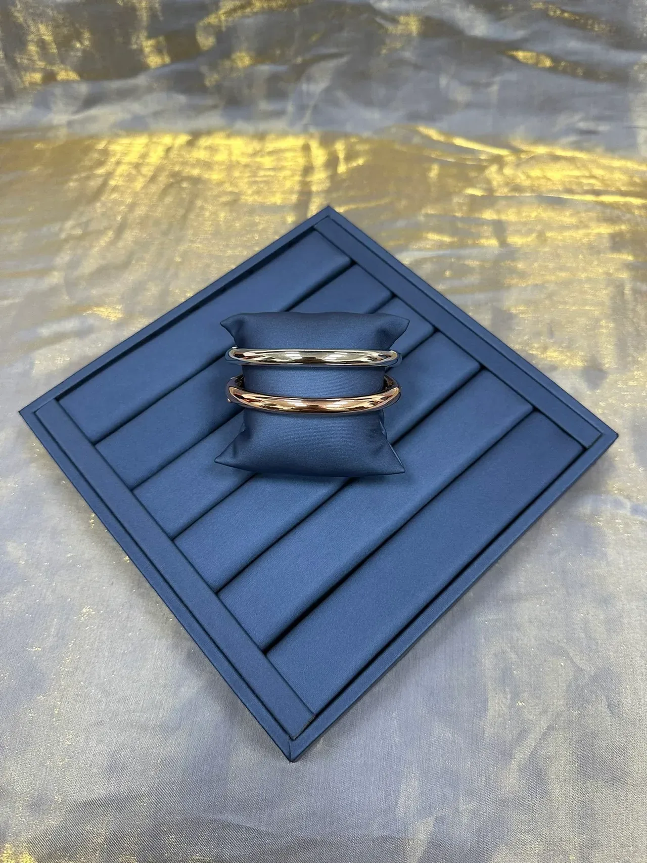 Gold-Tone Smooth Bangle Bracelet 7