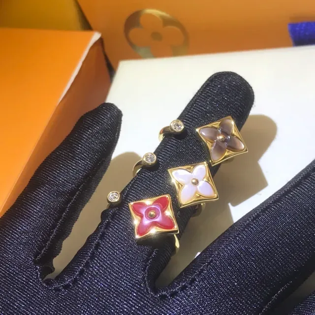 Gold-Tone Square Floral Inlay Open-Band Rings 7