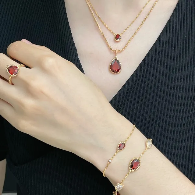 Gold-Tone Teardrop Red Stone Beaded Bezels Pendant Necklace 7