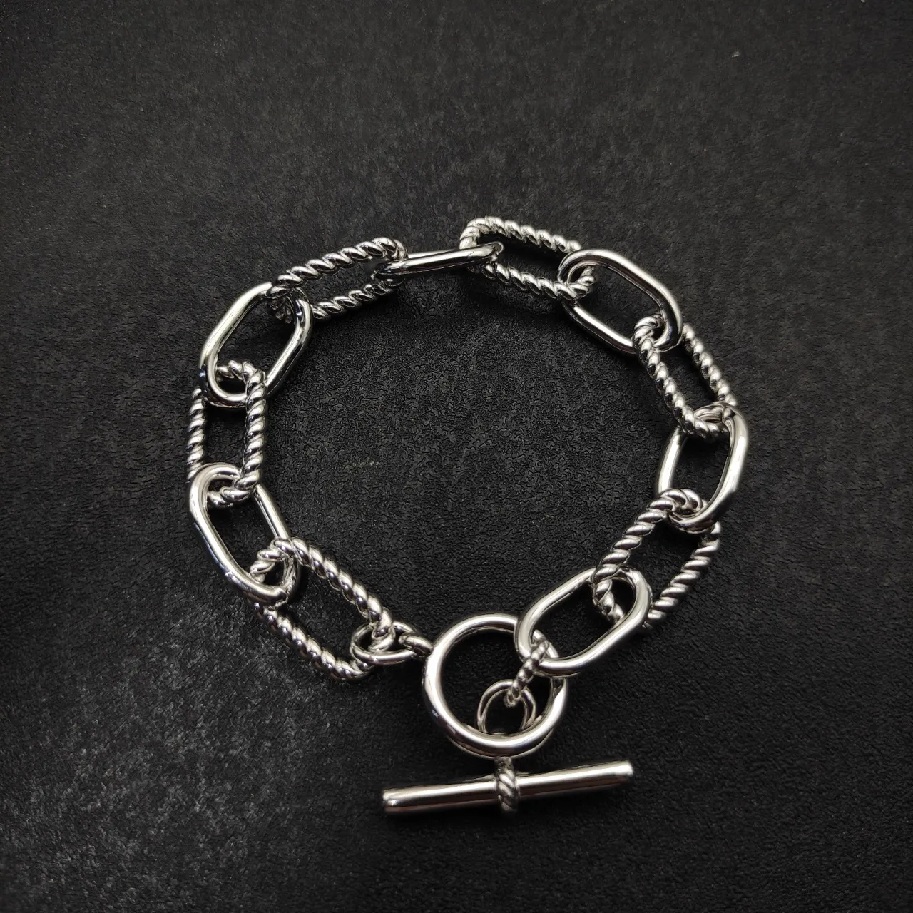 Gold-Tone Twisted Rope and Oval Link Toggle Clasp Bracelet 2