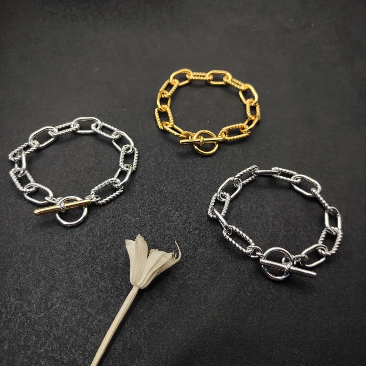 Gold-Tone Twisted Rope and Oval Link Toggle Clasp Bracelet 6