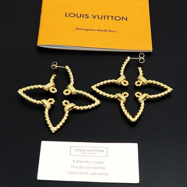 Gold Twisted Rope Knot Detail Earrings 3