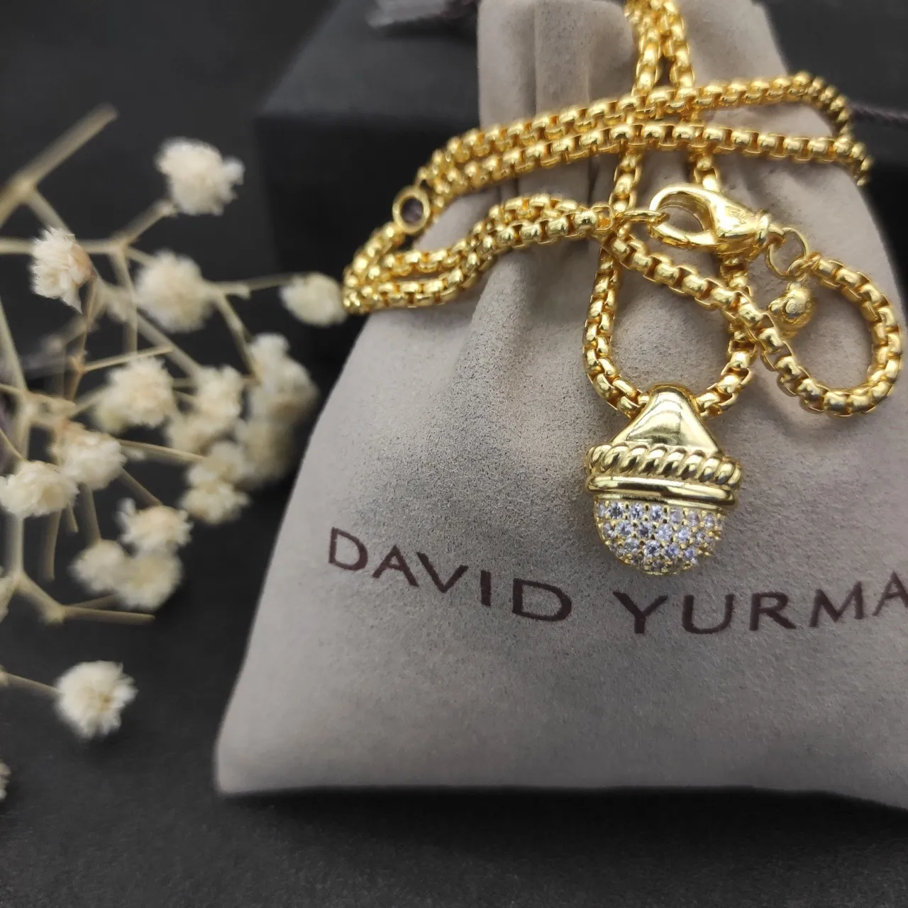 Gold White Beaded Chain Acorn-Shaped Pendant Necklace 5