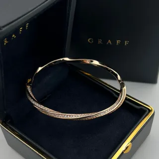 Graff Brazalete de Oro Negro Trenzado Doble Banda con Piedras Pavé