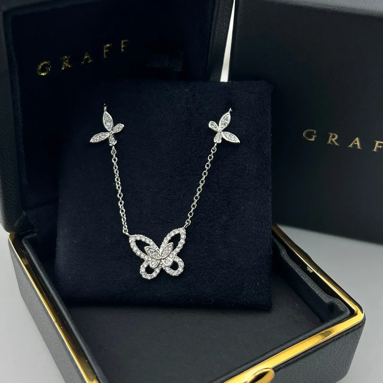 Graff Pavé Butterfly Motif Necklace 4