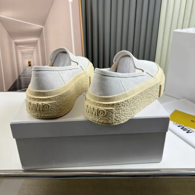 Gray Beige Slip-On Platform Sole Lifestyle Sneakers 5