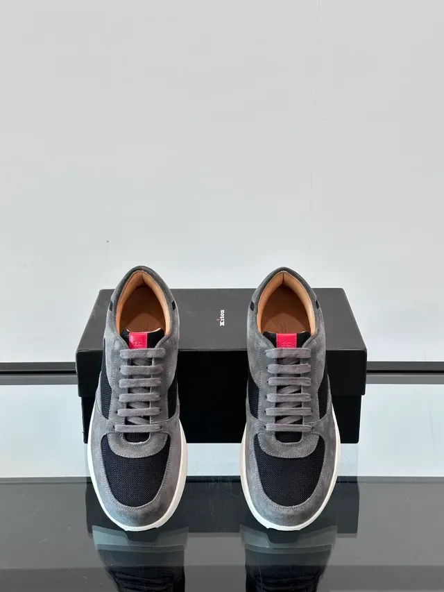 Gray Black Suede And Mesh Panel Construction Low-Top Silhouette Sneakers 5