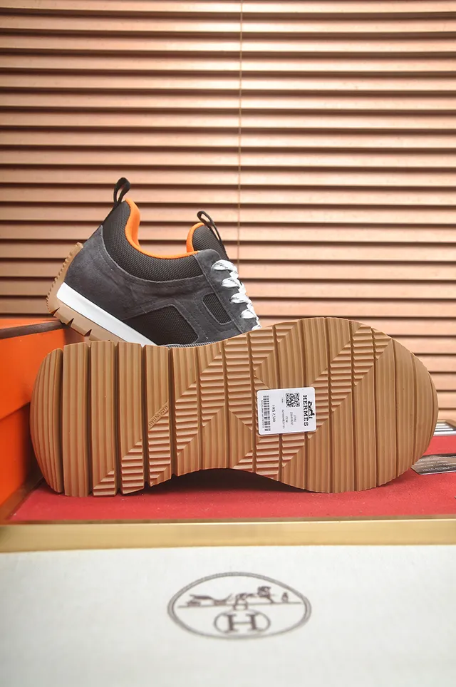 Gray Suede and Mesh Low-Top Lifestyle Sneaker 3