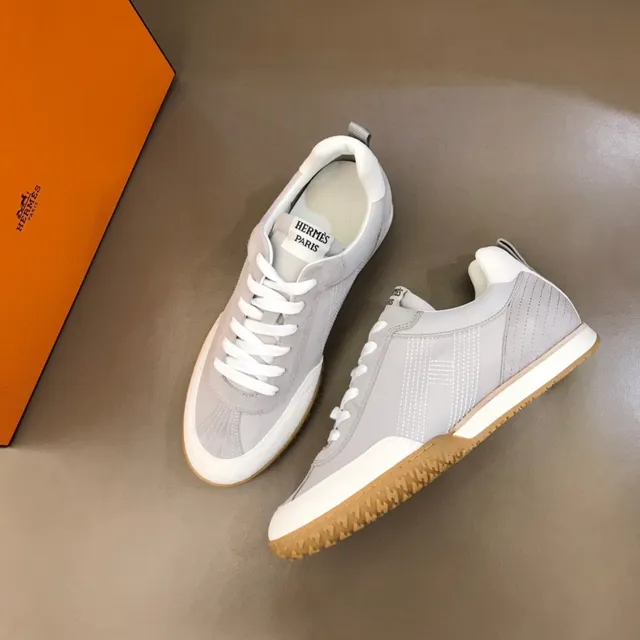Gray White Low-Top Lace-Up Sneakers 8