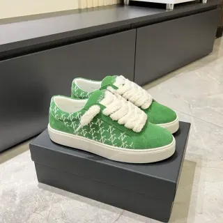 حذاء رياضي أخضر من السويدي مونوغرام slip-on