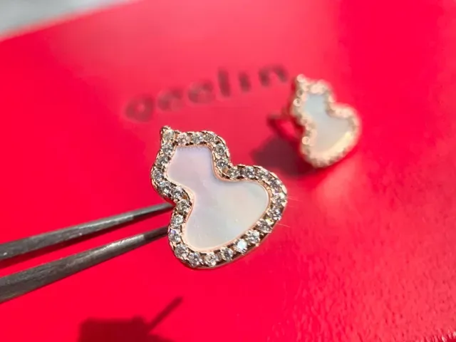 Heart-Shaped Mother-of-Pearl and Pavé Crystal Stud Earrings 6