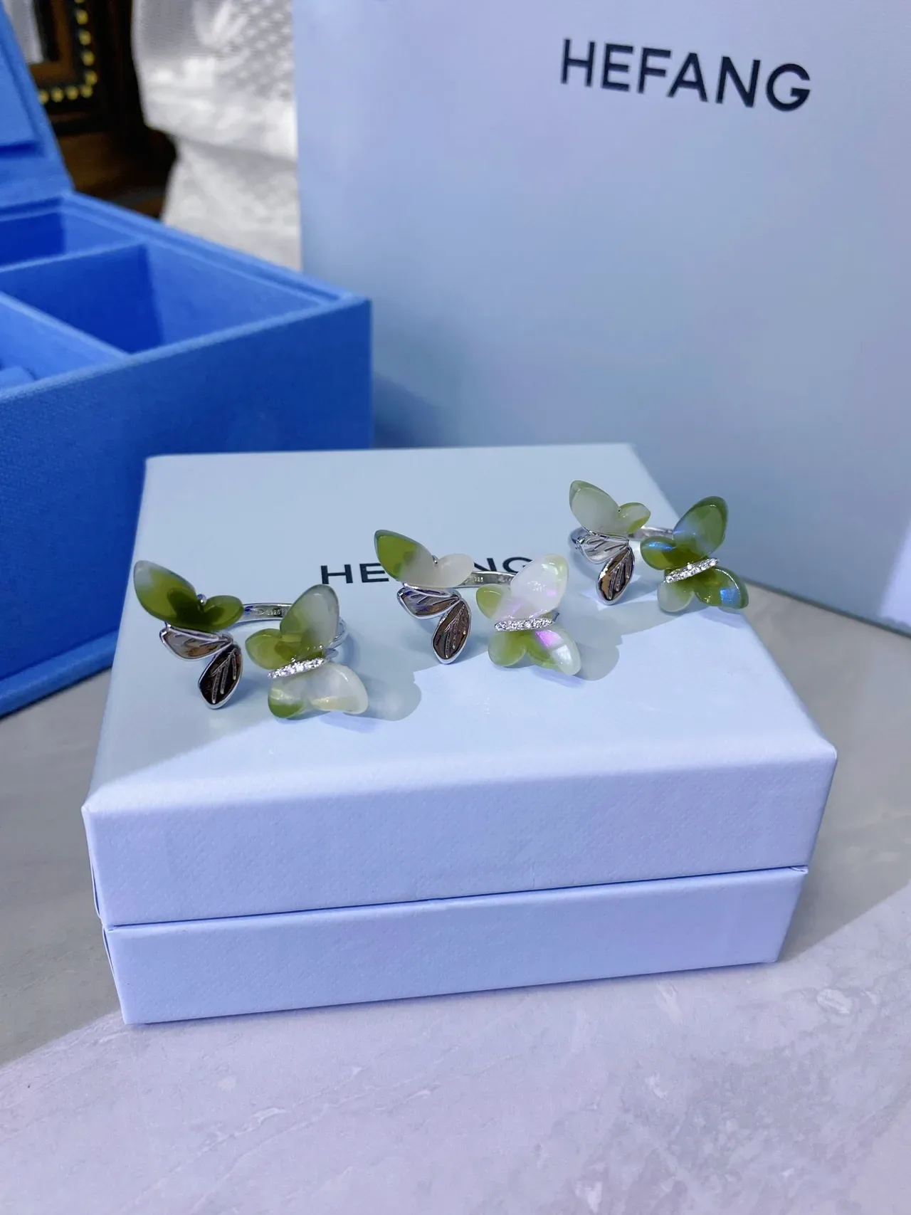 HEFANG Butterfly Motif Translucent Green Stone Silver-Tone Ring 8