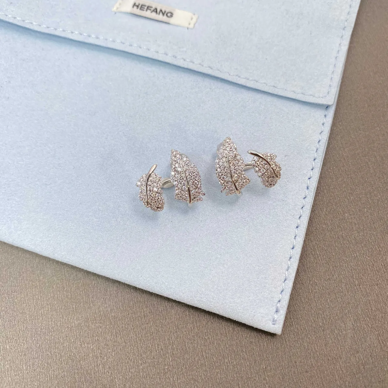 HEFANG Leaf Pavé Stud Earrings 8