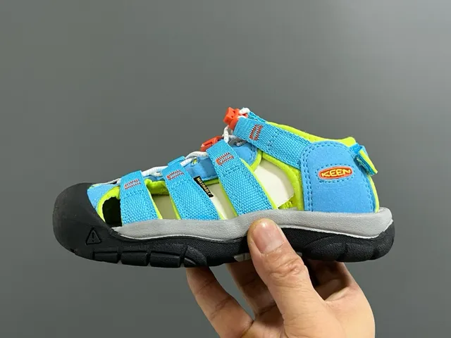 KEEN Blue Green Adjustable Hook-and-Loop Straps Rubber Toe Bumper Casual Sandals 15