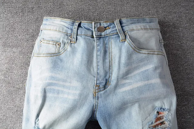 हल्की धुलाई distressed slim fit ripped जींस 7