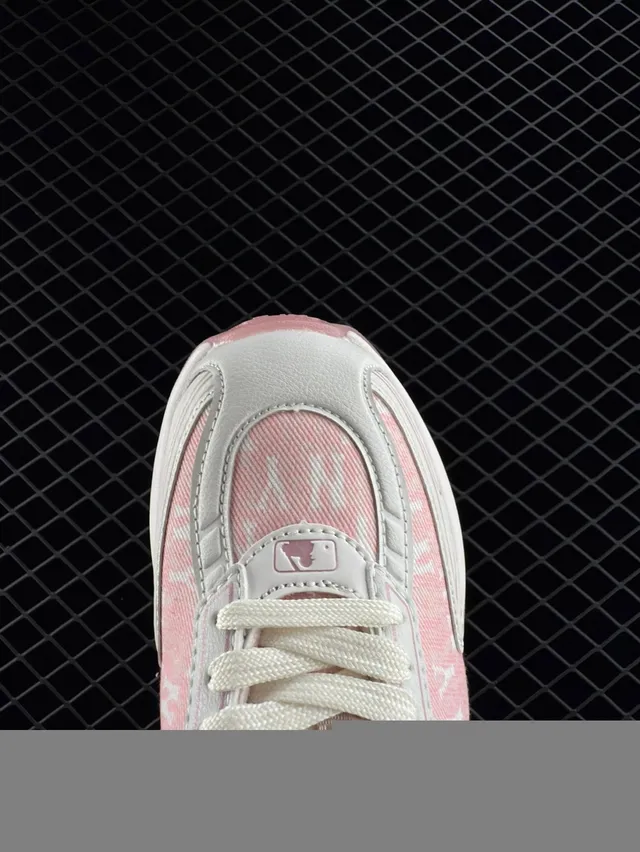 MLB XLG CHUNKY Beige and White Chunky Sneakers 2