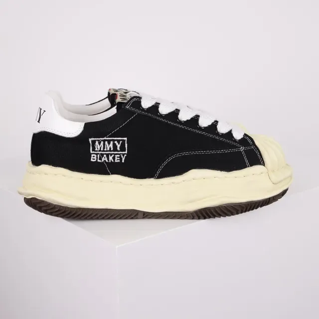 MMY Blakey Black Beige Canvas Upper Sculpted Cream Midsole Lifestyle Sneakers 3