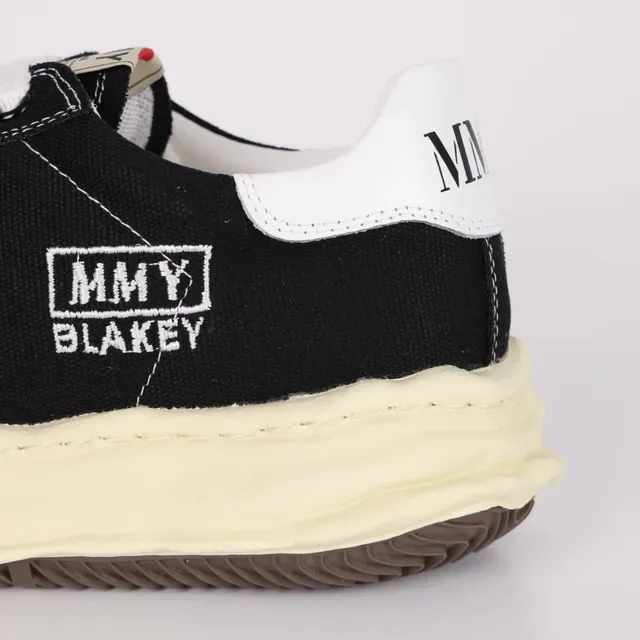 MMY Blakey Black Beige Canvas Upper Sculpted Cream Midsole Lifestyle Sneakers 4