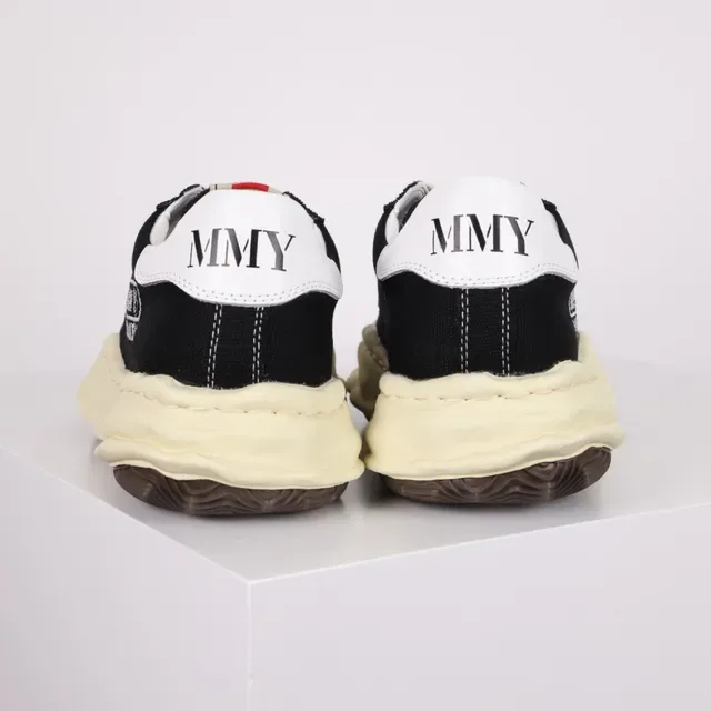 MMY Blakey Black Beige Canvas Upper Sculpted Cream Midsole Lifestyle Sneakers 8