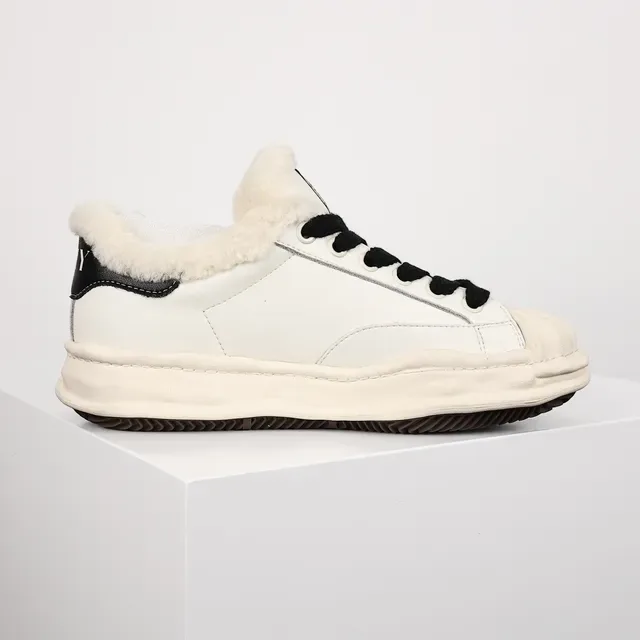MMY BLAKEY Off-White Shearling Collar Lifestyle Sneakers 7
