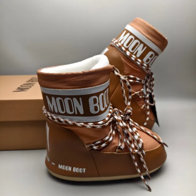 Moon Boot 经典棕色千鸟纹系带雪靴 6
