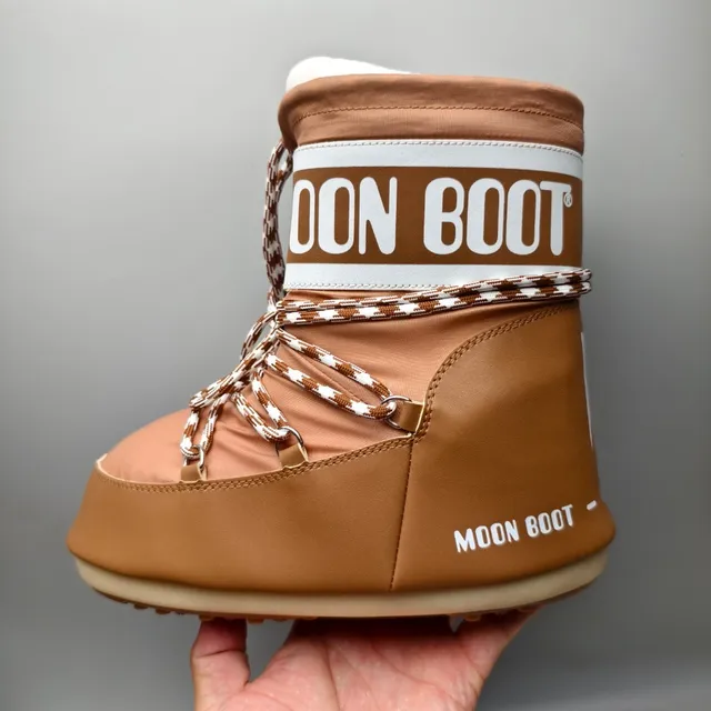 Moon Boot 经典棕色千鸟纹系带雪靴 7