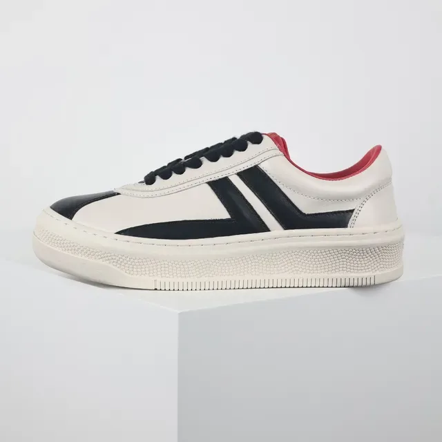 Off-White Cream Black Red Panelled Low-Top Sneakers 9