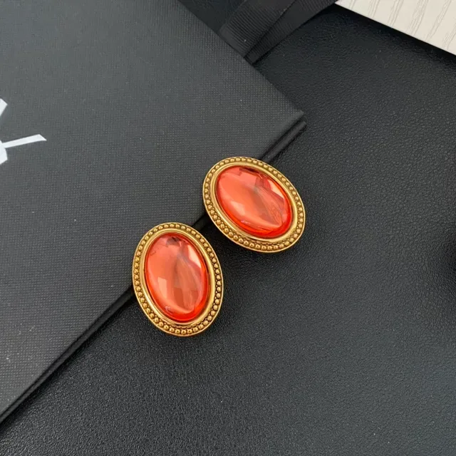 Oval Red-Orange Cabochon Beaded Gold-Tone Earrings 3